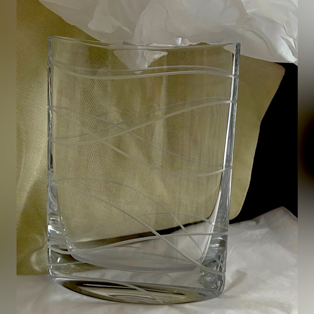 Nambe Crystal Pocket Vase, 9.5”